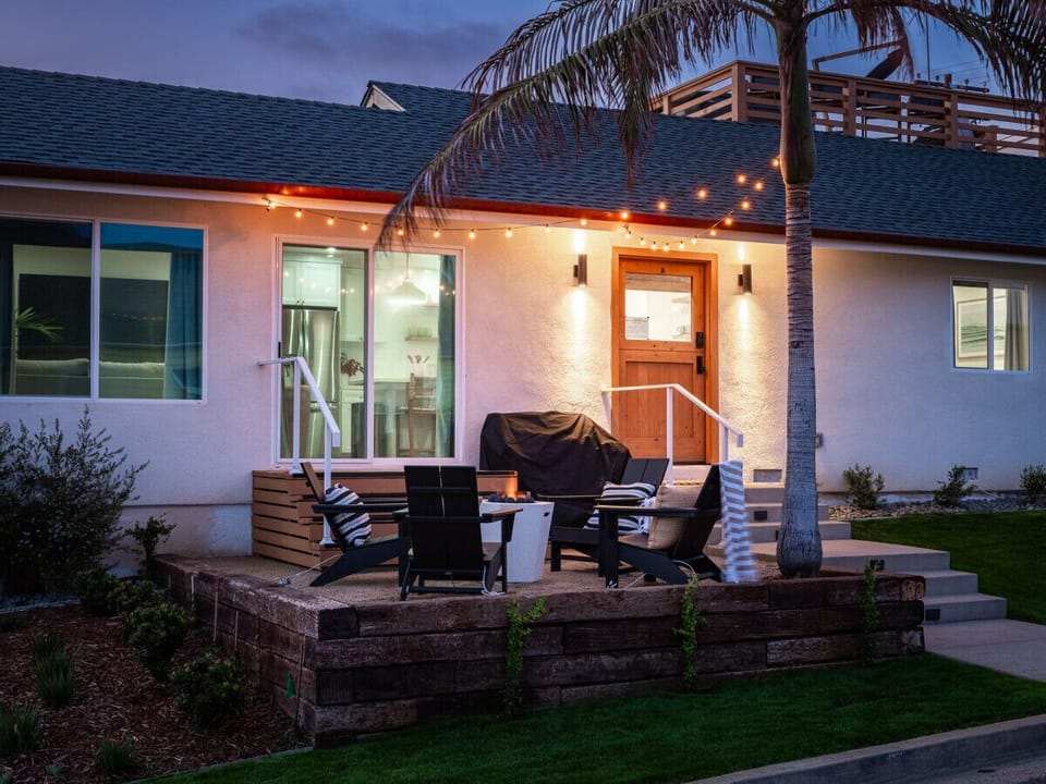 Nights by the firepit & BBQ grill on the patio, overlooking the ocean.