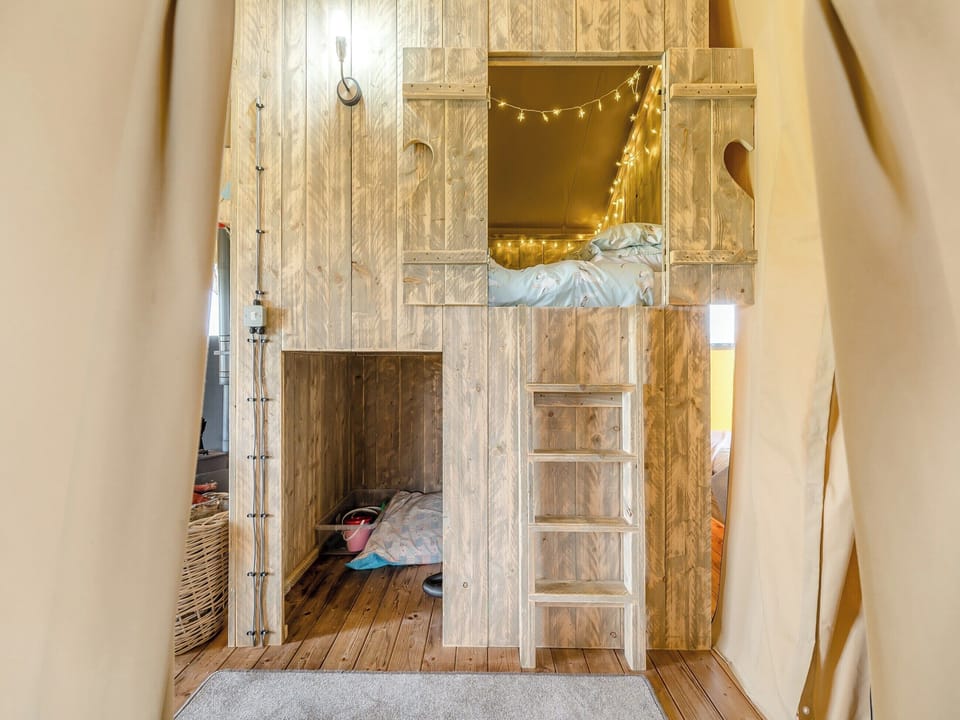 Bedroom | Muntjac - Hawthorns Glamping, Foxley, near Dereham