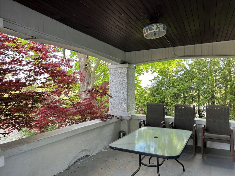 Landing terrace