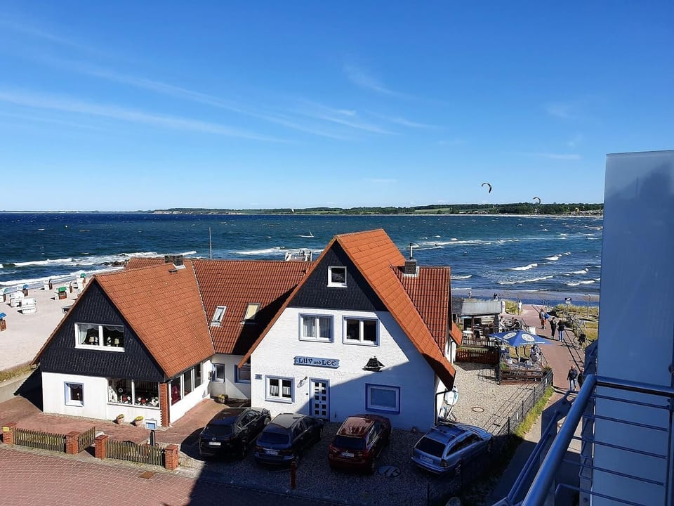 Beach/ocean view