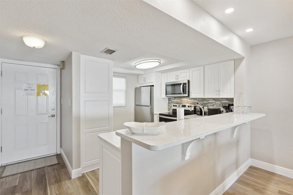 White & Bright Kitchen