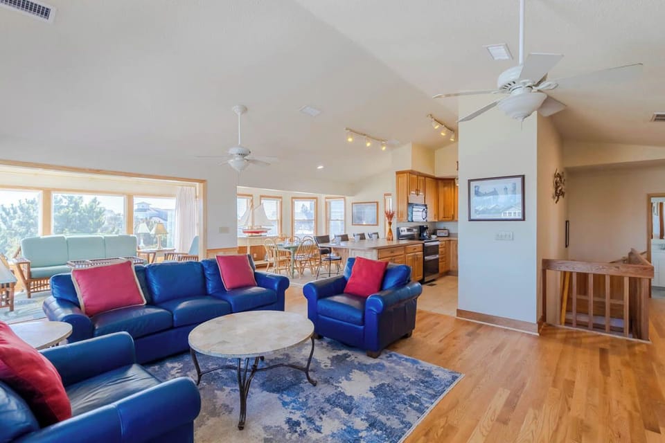 Top Level Living Area