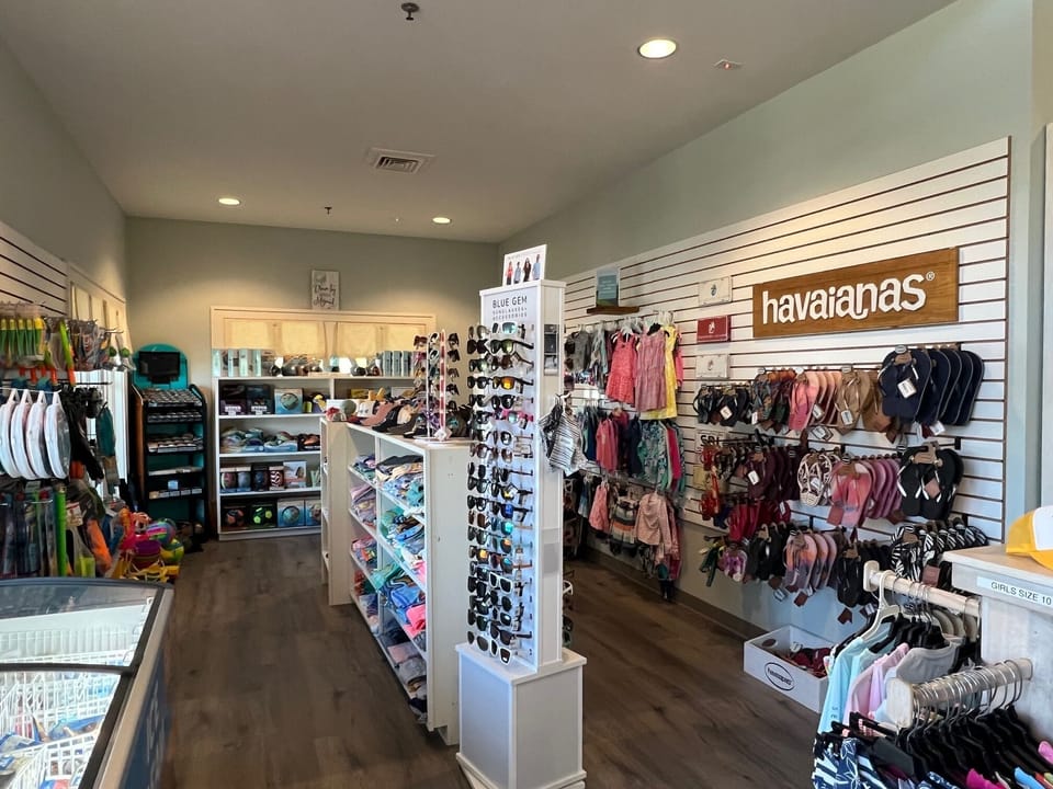 The Seabrook Shoppe is nearby for beach gear, souvenirs, ice cream, and more! Everything from flip-flops to keepsakes is available here.
