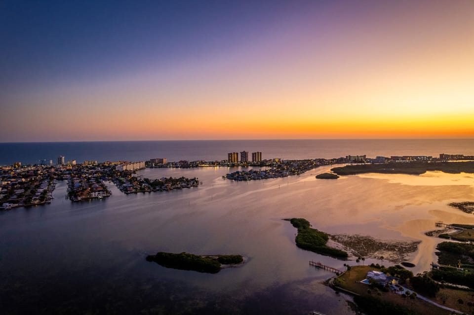 Enjoy a peaceful stay close to nature. Perfect for those seeking a tranquil retreat with easy access to parks and outdoor activities.