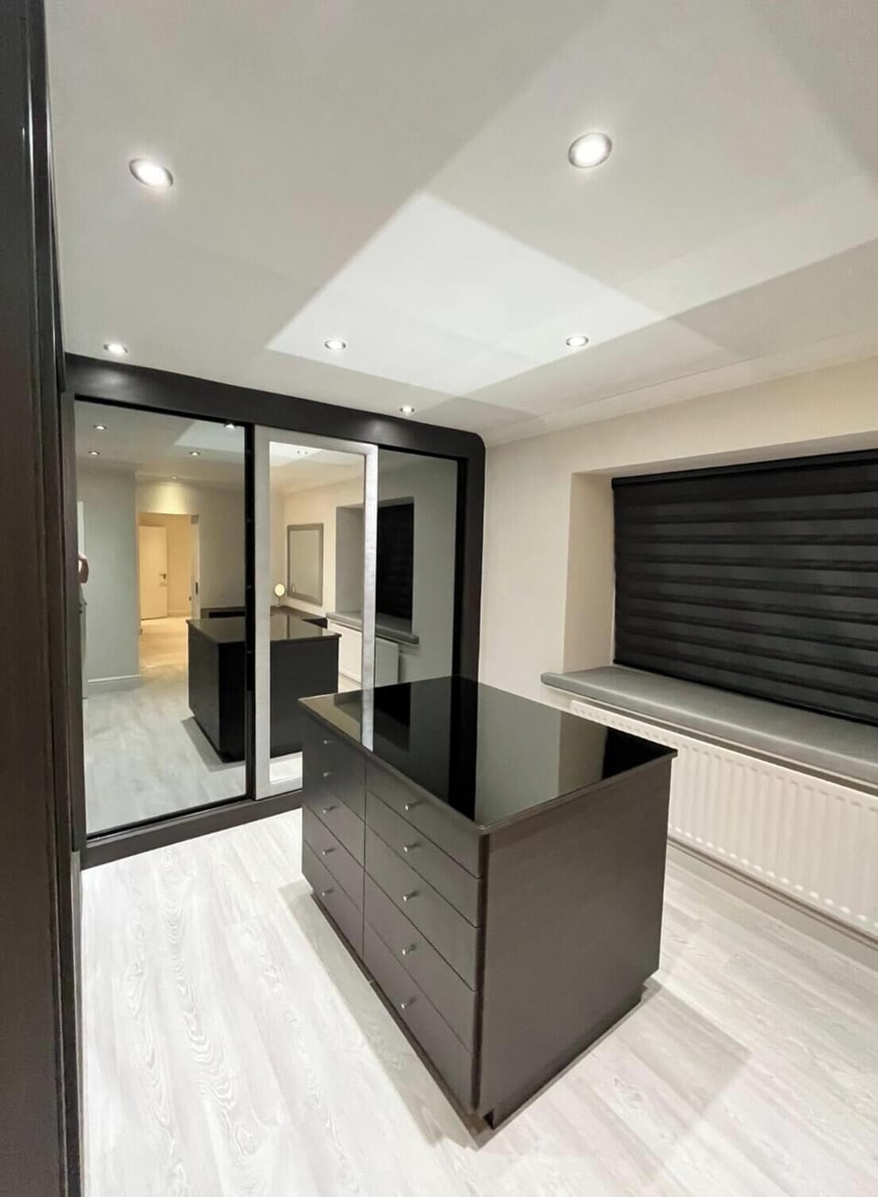Walk-in wardrobe