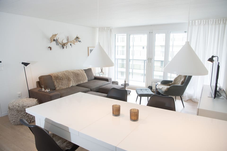 Living-dining area