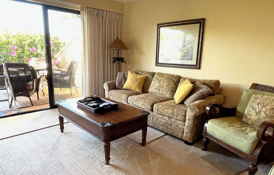 Upgraded furniture with beautiful views. Ocean view from spacious lanai.