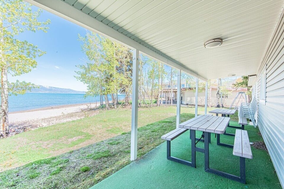 Dine with a view on our table and benches, just steps from the sand.