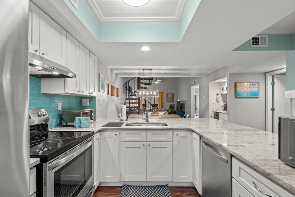 Full Kitchen