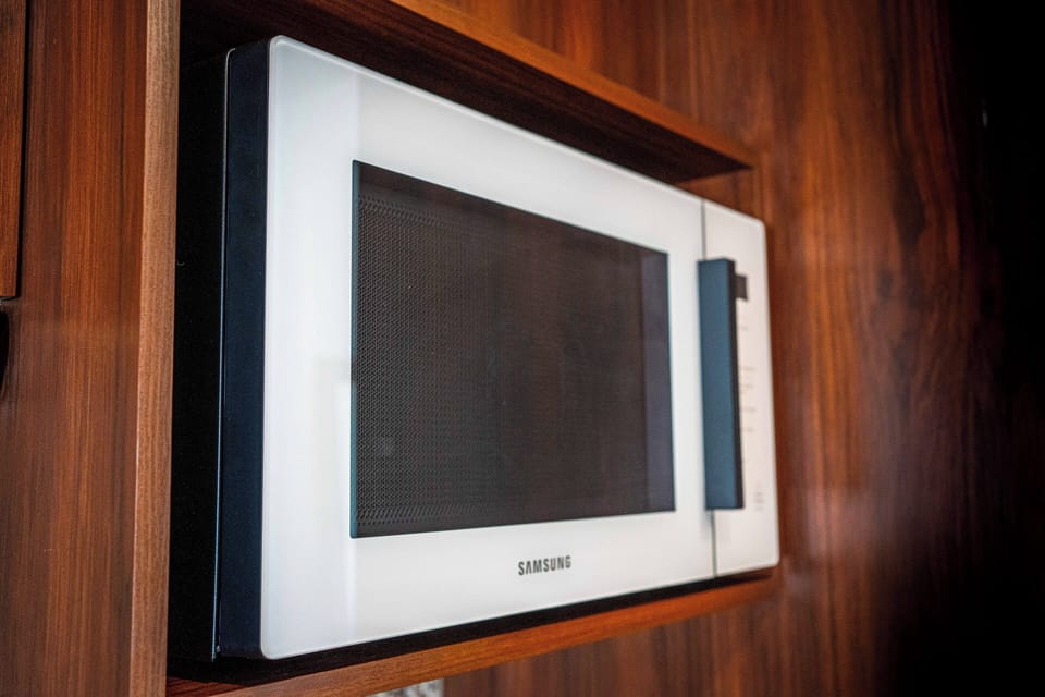 Microwave