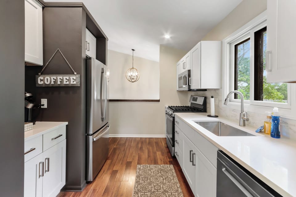 Newly renovated kitchen (1)