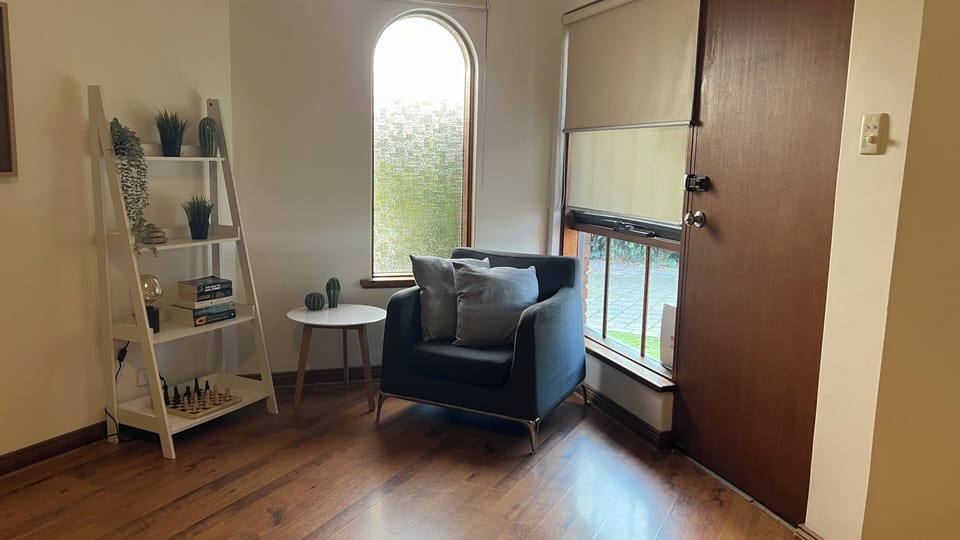 Living area (2)
