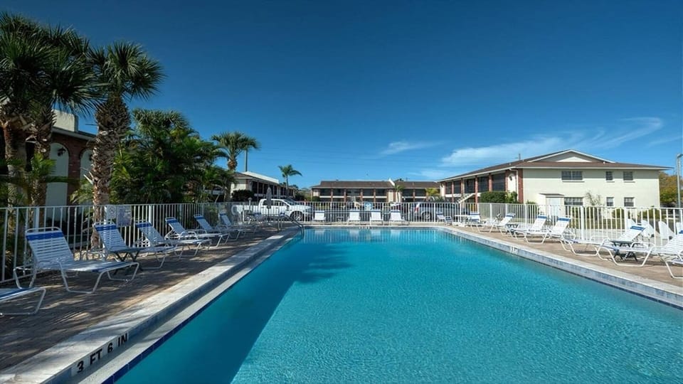 Resort Pool