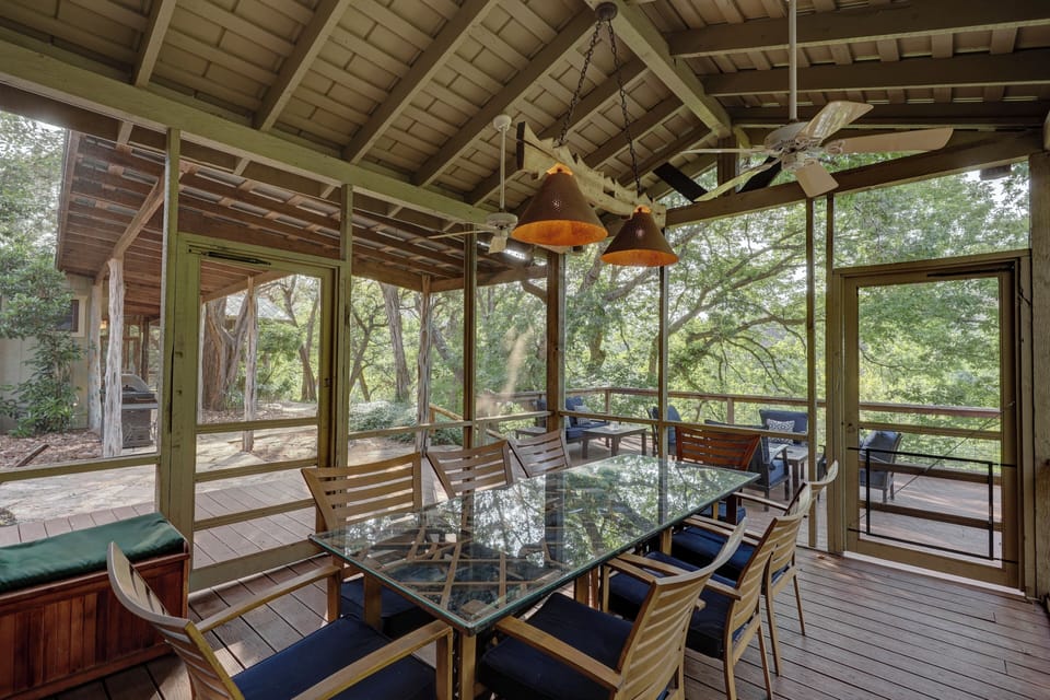 Relax in nature behind the screened in patio, ultimate entertaining! Main Home