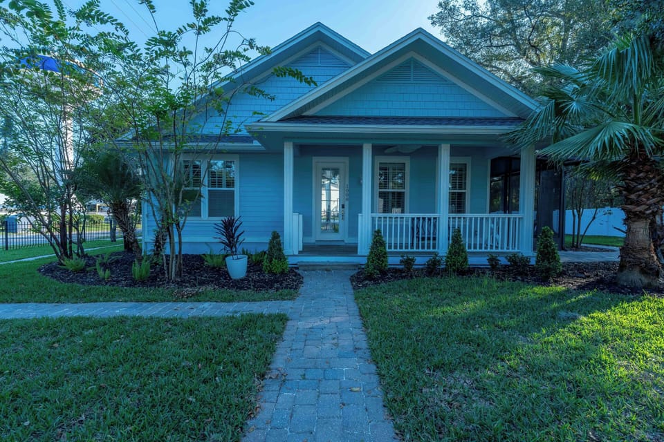 Alachua Exterior Shot