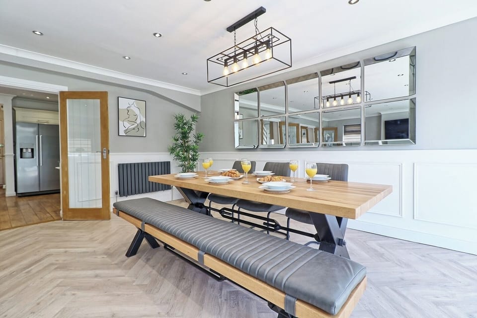 Enjoy memorable meals around the simple yet elegant dining table