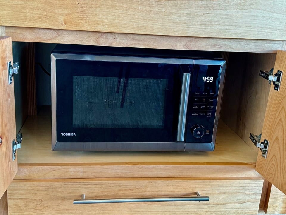 Microwave