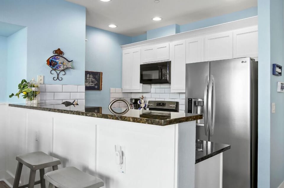 Fully equipped kitchen for your enjoyment. A starter set of paper products will be provided and a coffee station to get you kicked off!