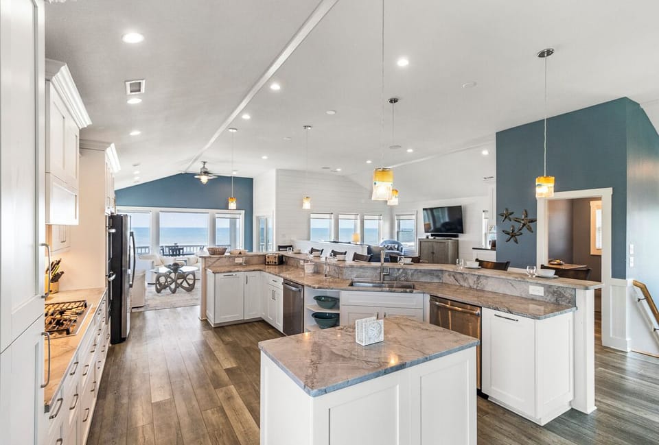 Top Level Kitchen