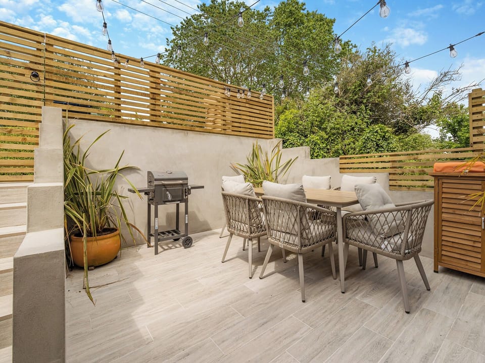 Sitting-out-area | Ty Mor, Abersoch