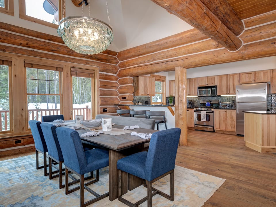 Powder Ridge 26 Rosebud Dining Room, 2