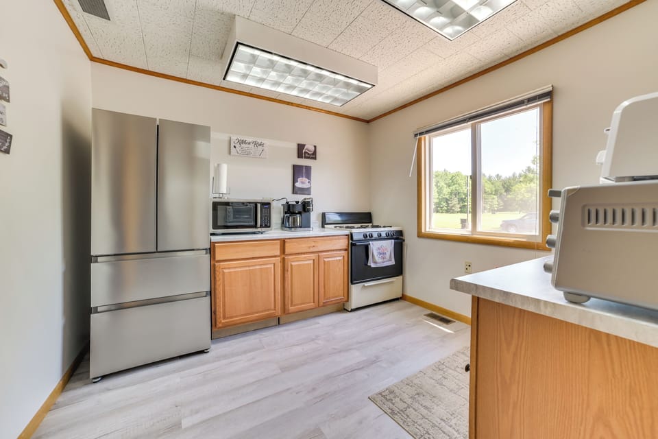 Kitchen | Drip Coffee Maker | Toaster | Toaster Oven