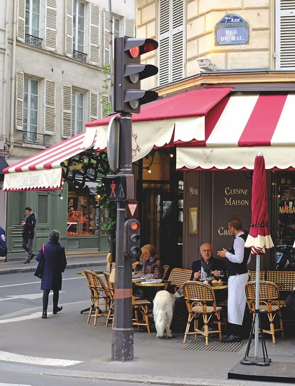 rue du bac cafe arriere