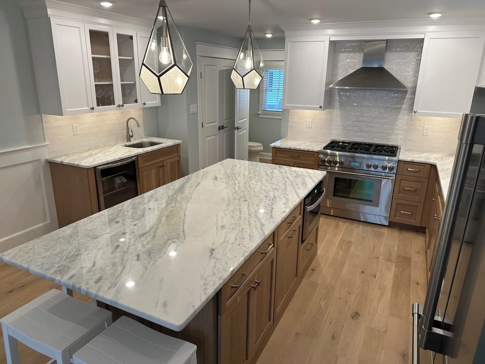 Wet bar with mini fridge