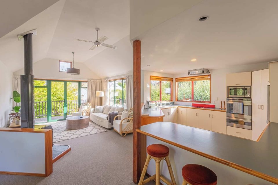 Open kitchen / Living