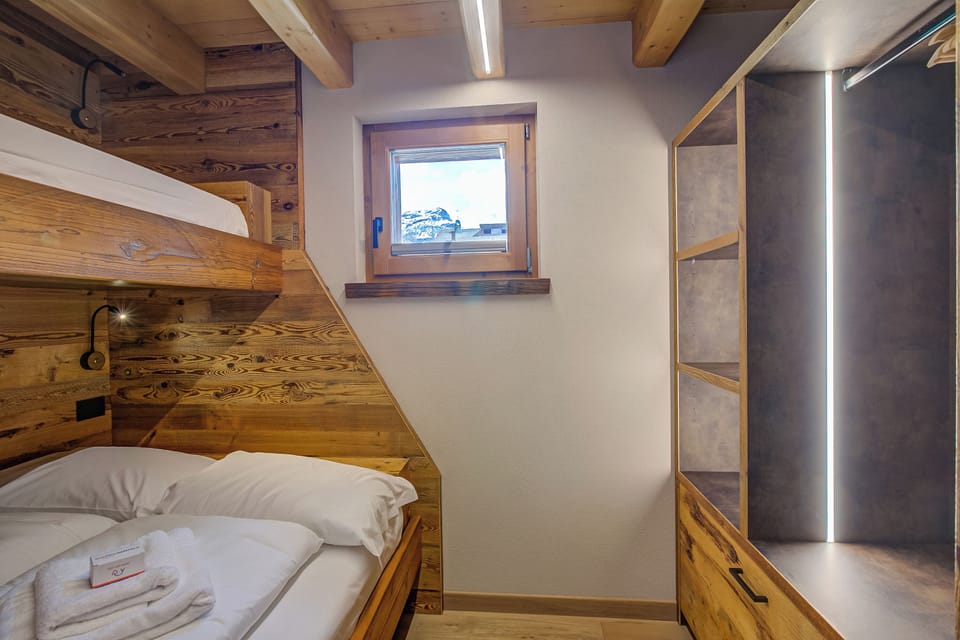 Second bedroom