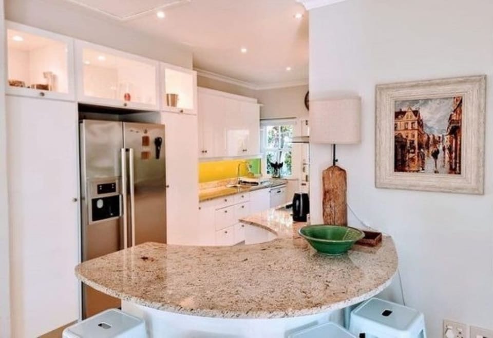 Breakfast bar