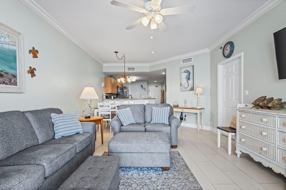 The Beach Club 1206C - Living area
