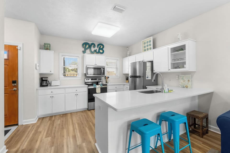 Full-size kitchen with bar seating