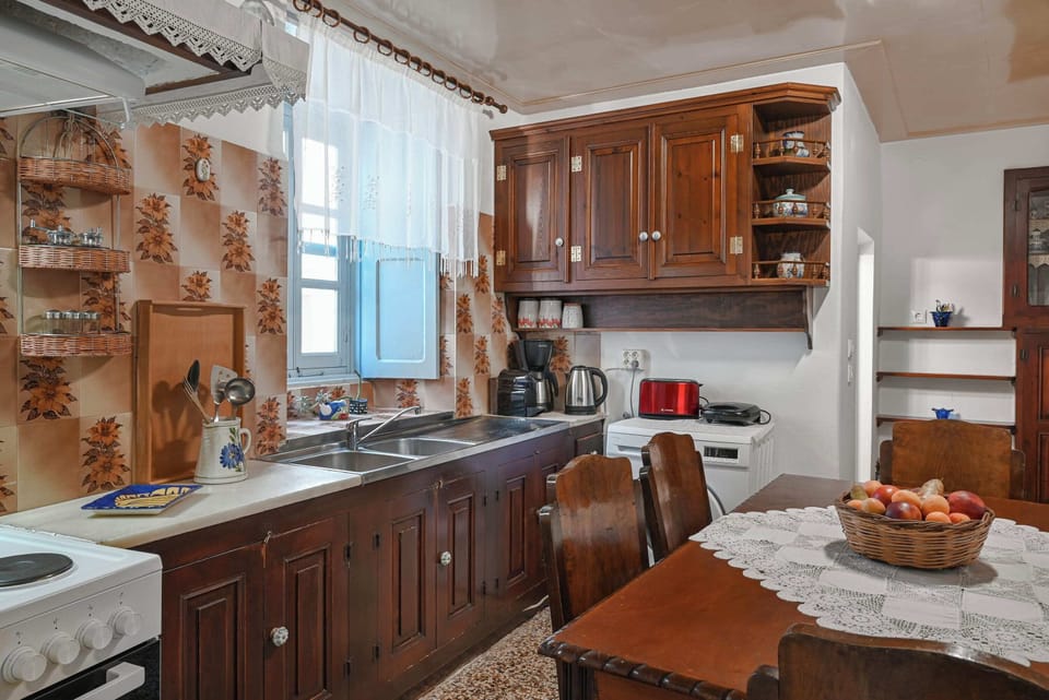 Fully equipped with all necessary amenities while retaining its rustic charm and traditional design.