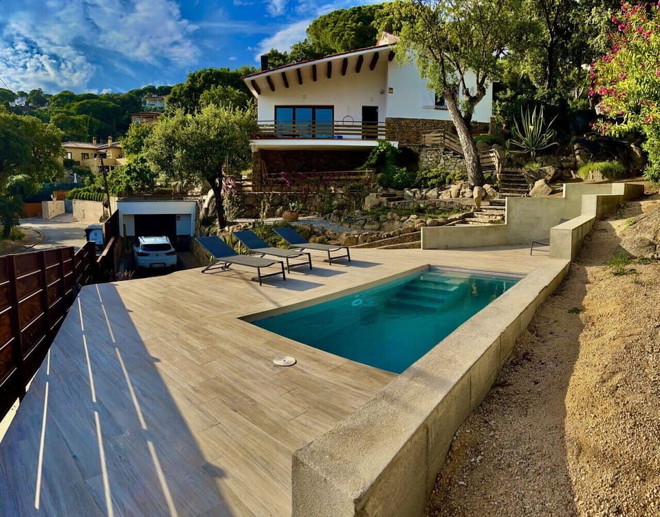 Pool area