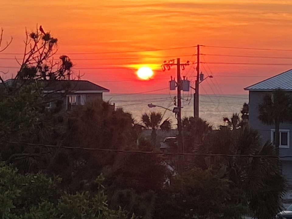 Beach/ocean view