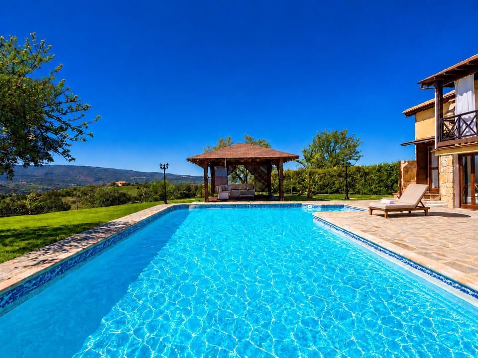 Private pool and terrace