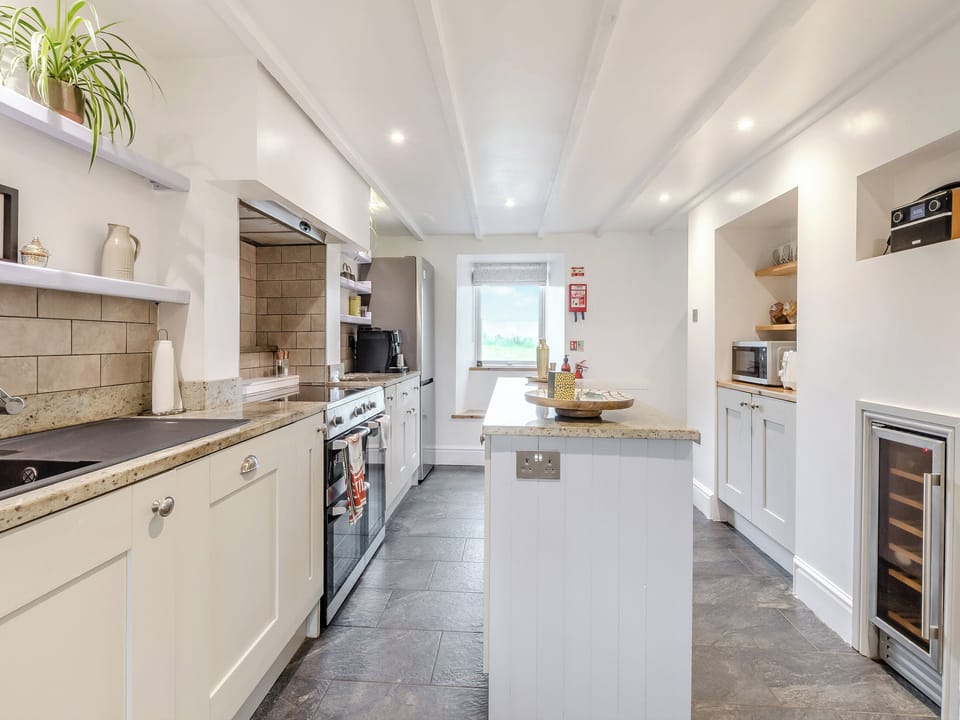 Kitchen | High Plain Lodge - Pennine Retreats, Alston