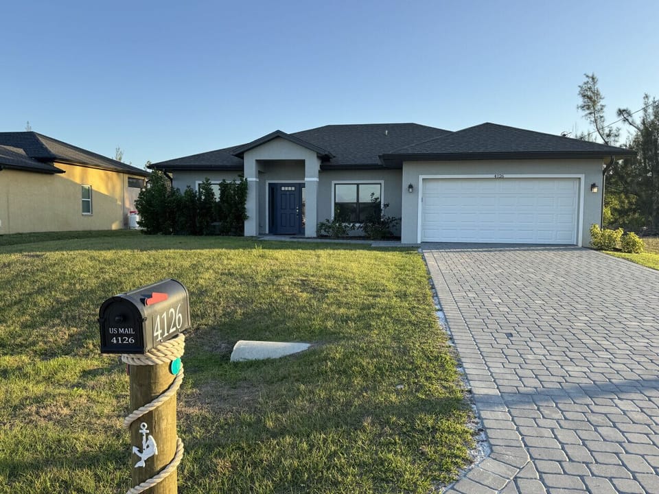 Front of House (2 Car Garage)