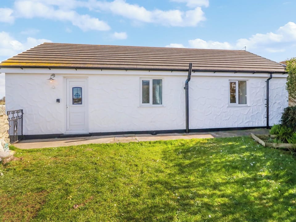 Exterior | Little Netherleigh, Four Mile Bridge, near Trearddur Bay