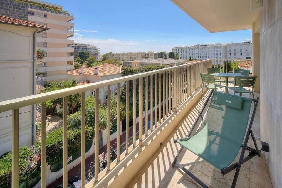 Outdoor terrace