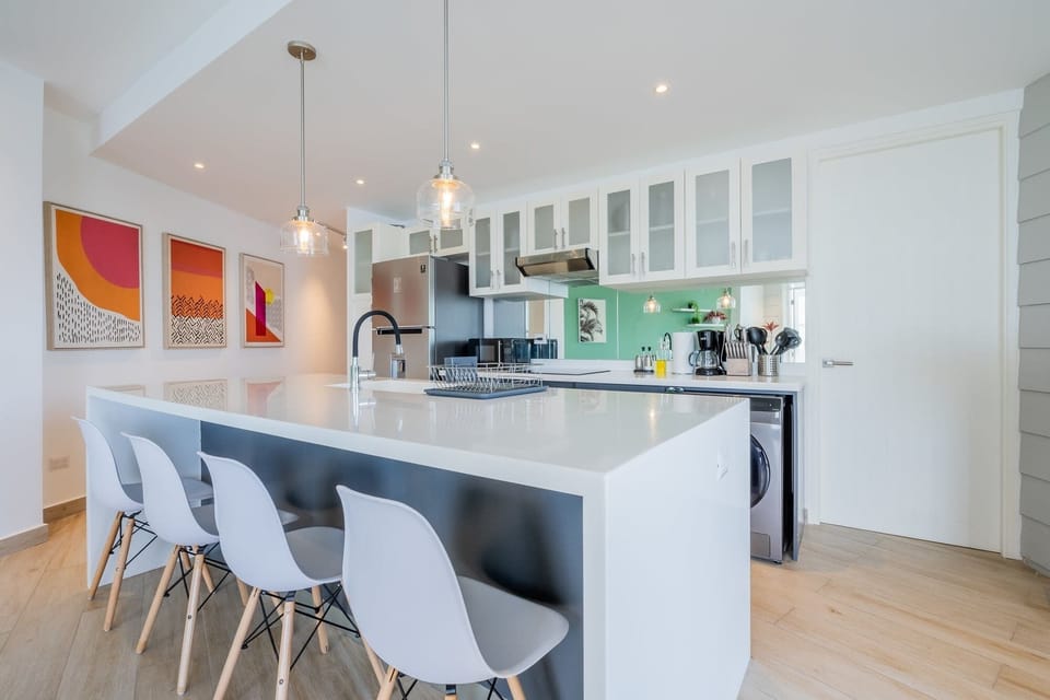 Modern kitchen bar