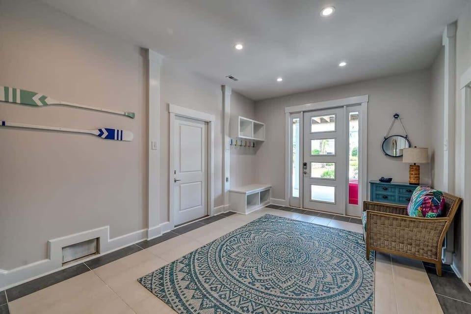 Ground Level-Entry Foyer