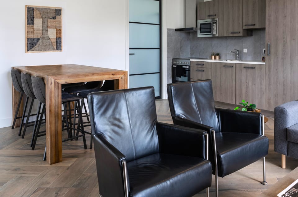 Spacious and bright living space – your comfort is our priority at this holiday home in Ledeacker.