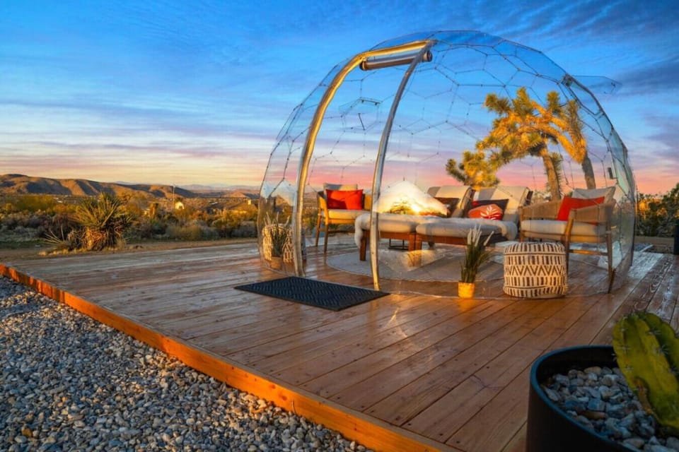 The most unforgettable night of your trip — and possibly your life. Our private bubble dome is stargazing, reimagined