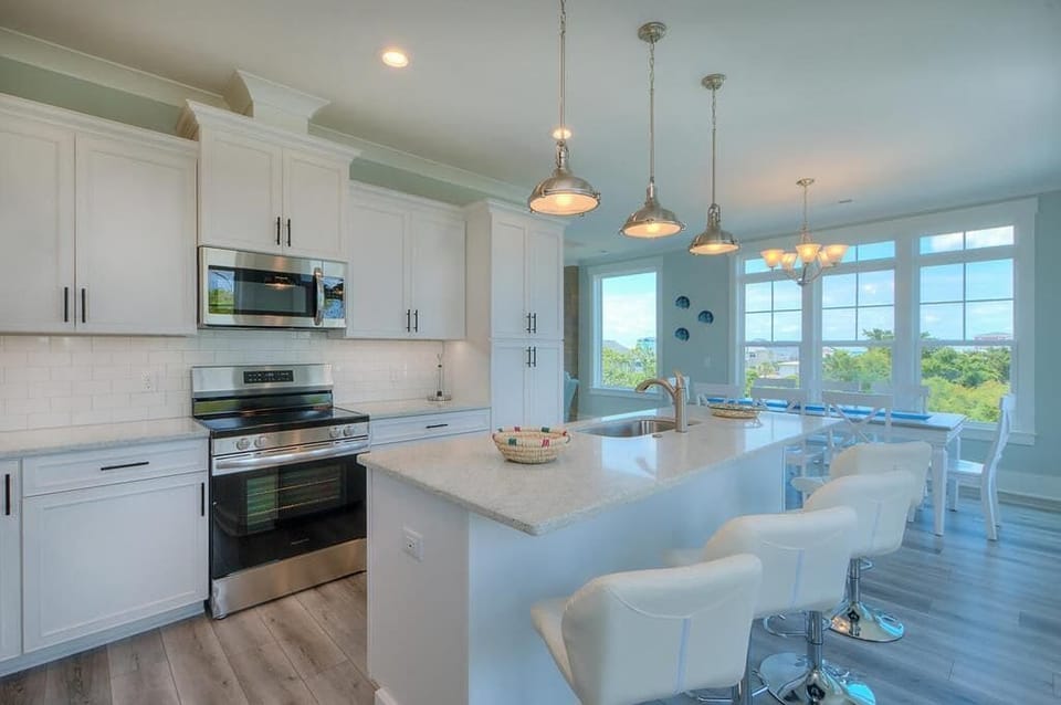 Kitchen
GW 7.3.24