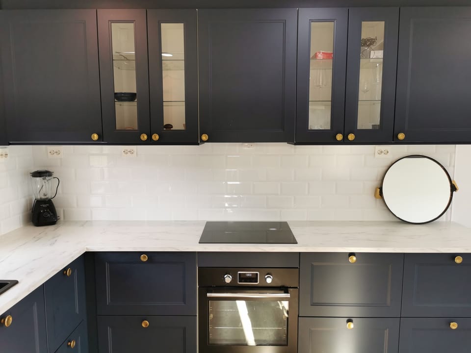 Full Kitchen 