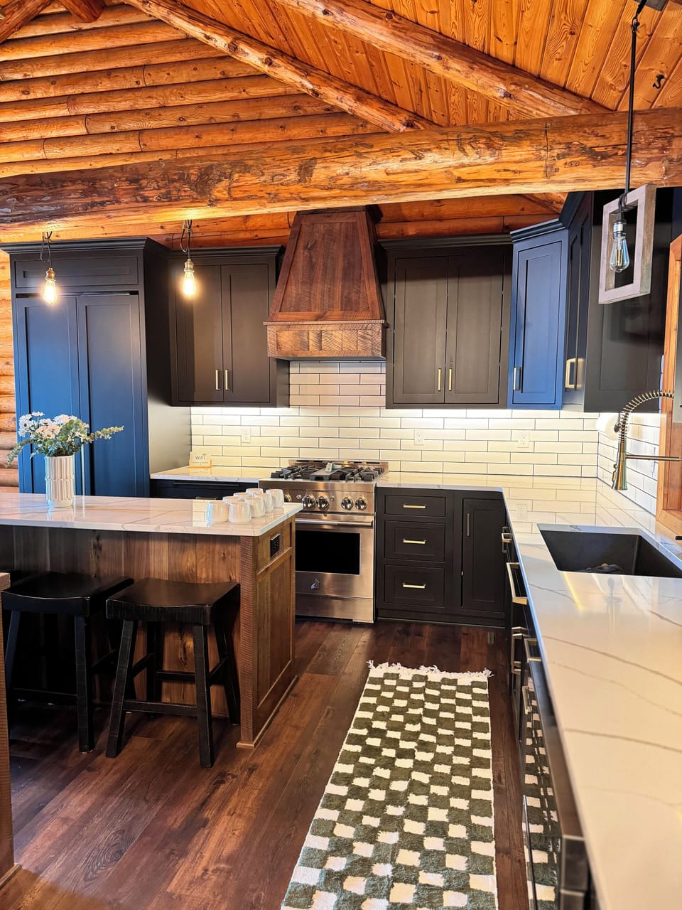 Kitchen in main cabin 