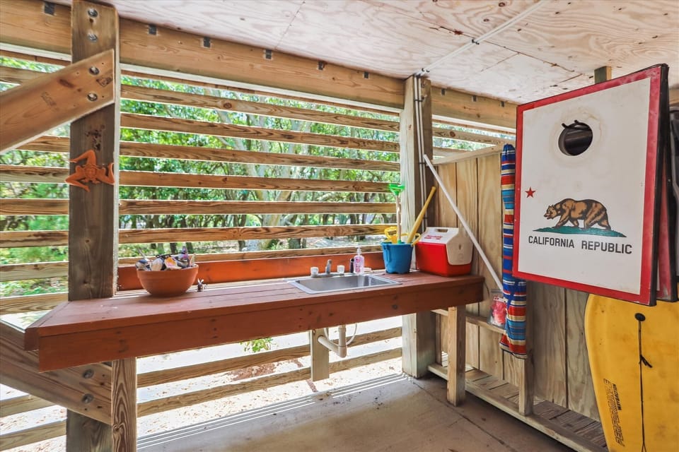 Fish Cleaning Area