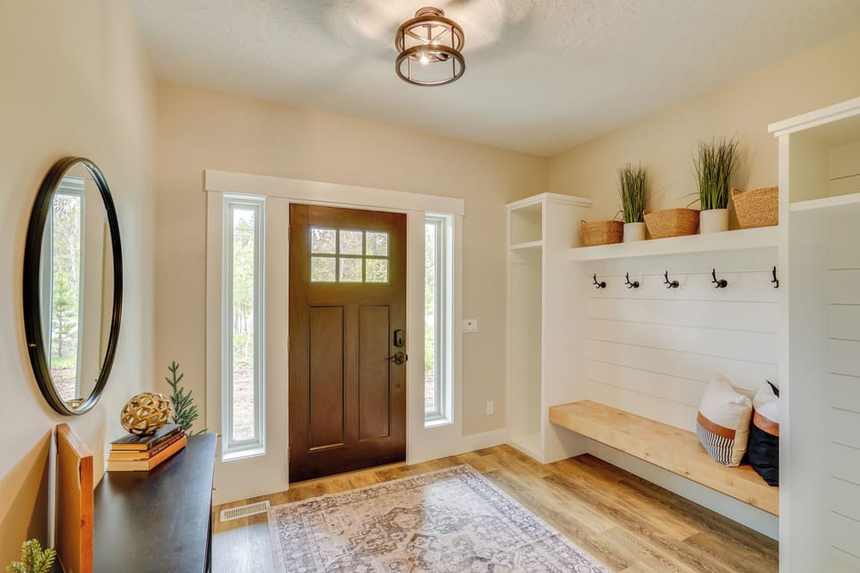 Front Entryway | 1st Floor